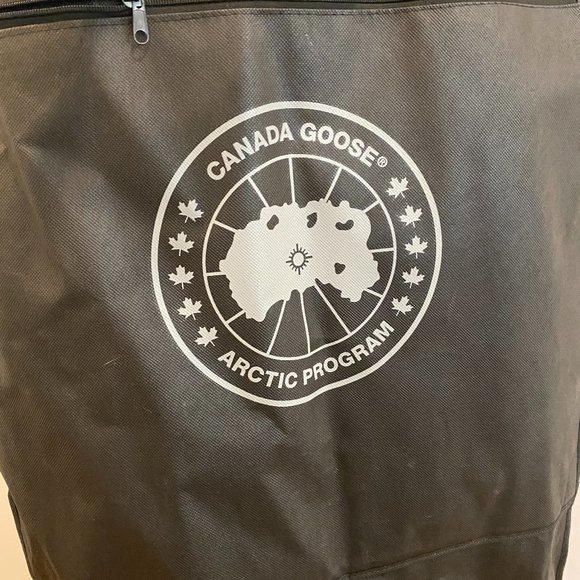 Canada Goose - Mystique Parka Black Label - Black - Picture 6 of 6